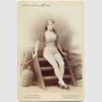 Elliott & Fry: Miss Louis Webb, Kabinettfoto um 1870